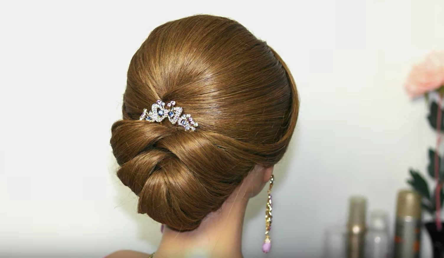 esküvői konty félhosszú hajból videó